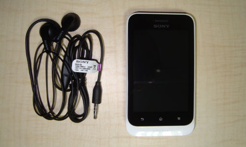 Sony Xperia Tipo: Hands-On Review 