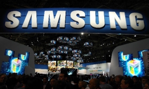 Samsung Buys 10% Stake in South Korean Phone Maker Pantech
