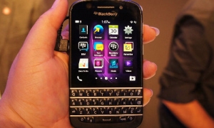 BlackBerry Q10 Goes On pre Order in India