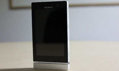 Sony Xperia U Shot 1