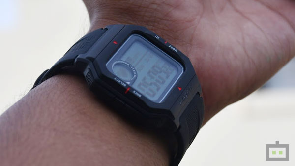 Amazfit Neo Review: Go Down The Memory Lane With Retro Design - Gizbot  Reviews