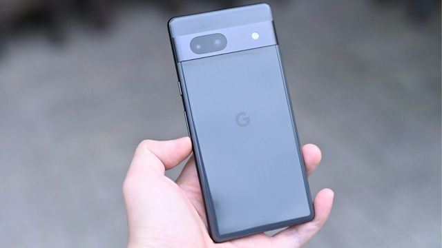 Google's Pixel 7a Leak Confirms 8GB RAM, 90Hz Display on