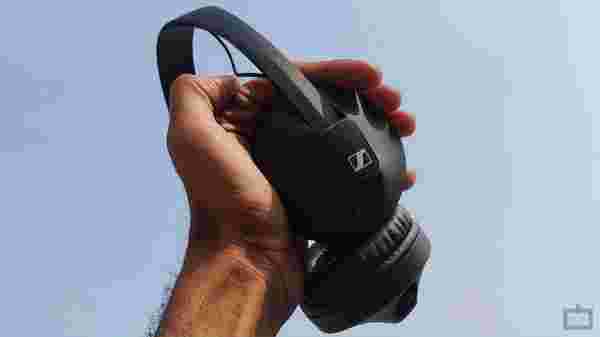 Sennheiser HD 250BT Wireless Headphones Review: Decent Buy In The  Affordable Segment - Gizbot Reviews