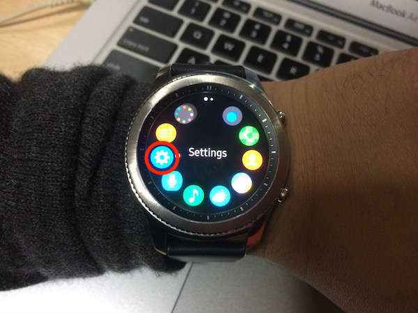 Samsung Gear S3 Classic and Frontier 