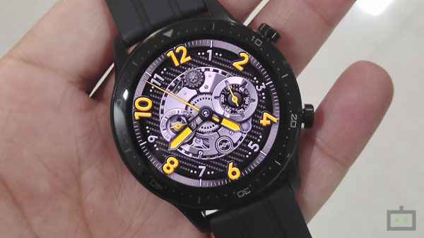 Realme Watch S Pro Quick Review: Feature-Rich Fitness Tracker That Lacks  Basic Wearable Functions - Gizbot Reviews